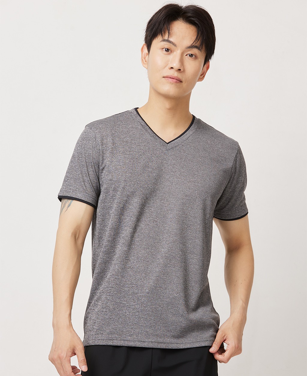 Fast Comfort Sweat Wicking V-Neck Solid Color Double Neck T-Shirt